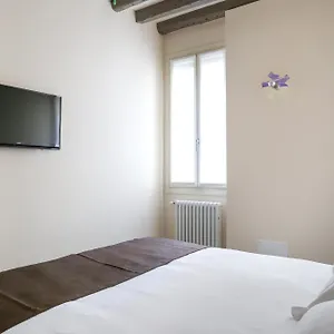 rialto-suite-1602.hotelslidodijesolo.com/