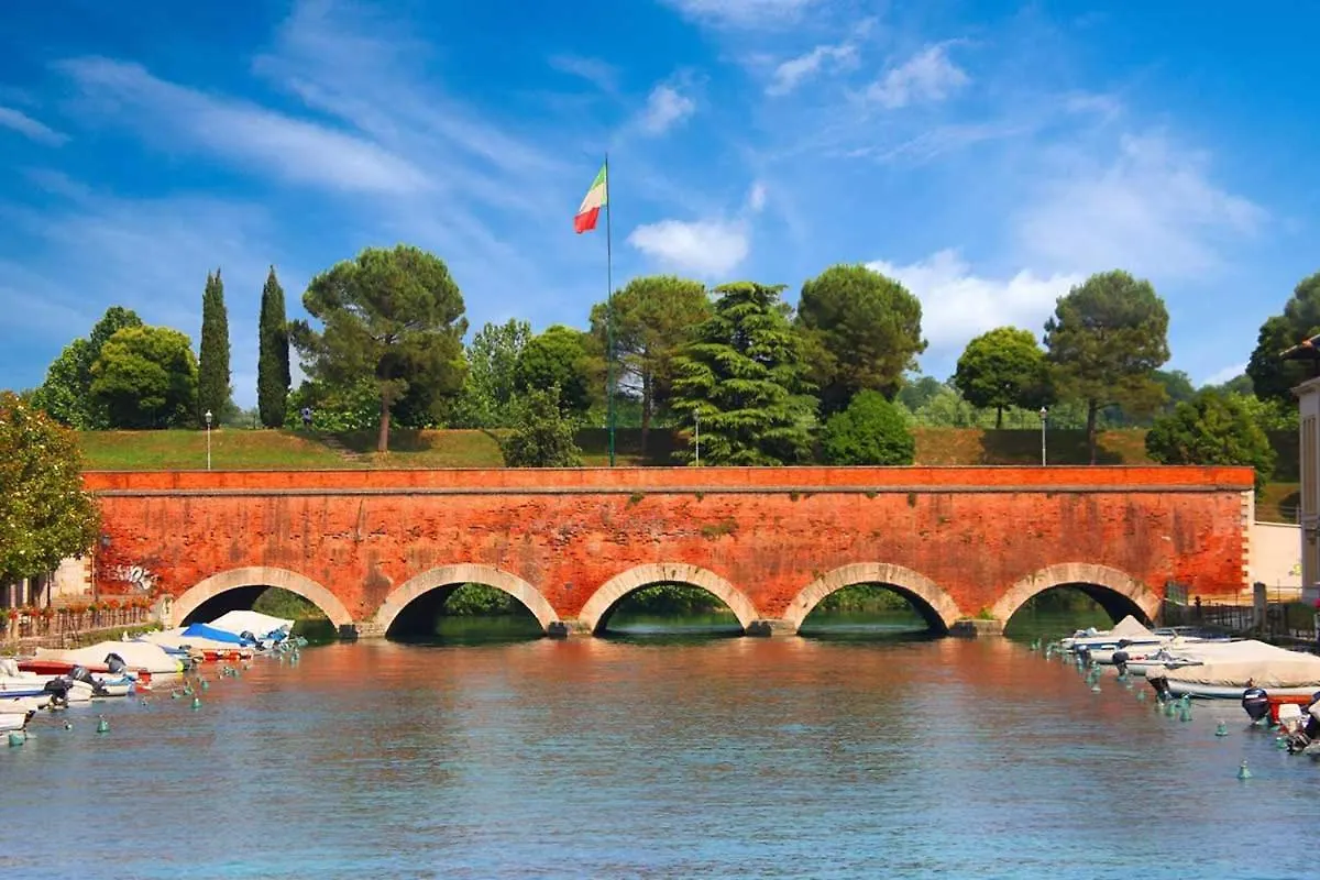 Acqua Verde Appartamenti Peschiera del Garda