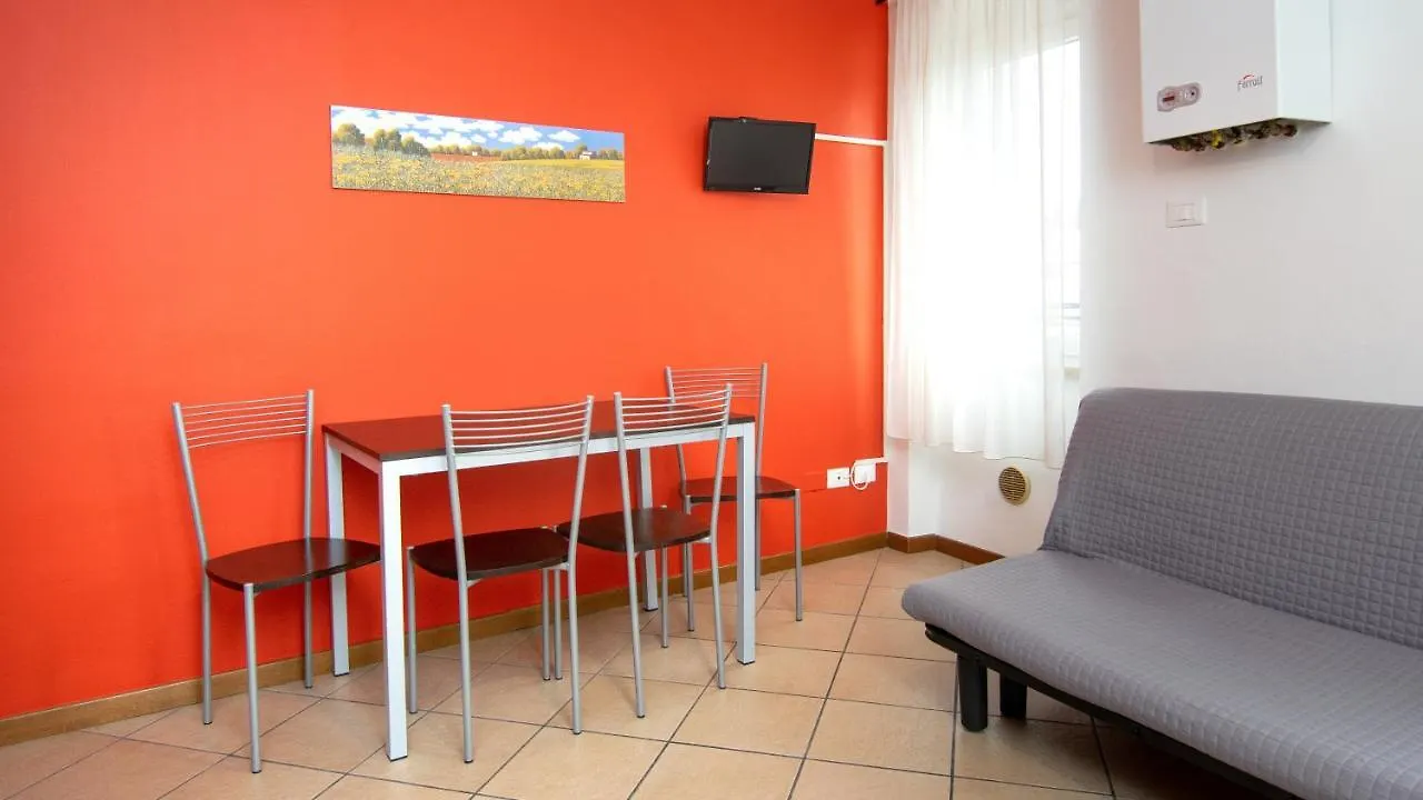 Apartment Acqua Verde Appartamenti Peschiera del Garda Italy